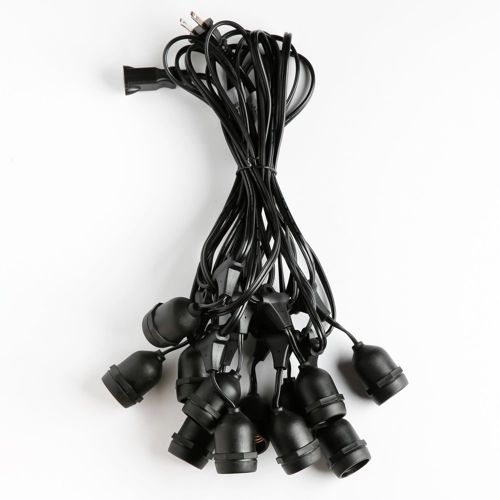 Custom Length Commercial Grade String Light Cord, No Plug (medium/E26 base)