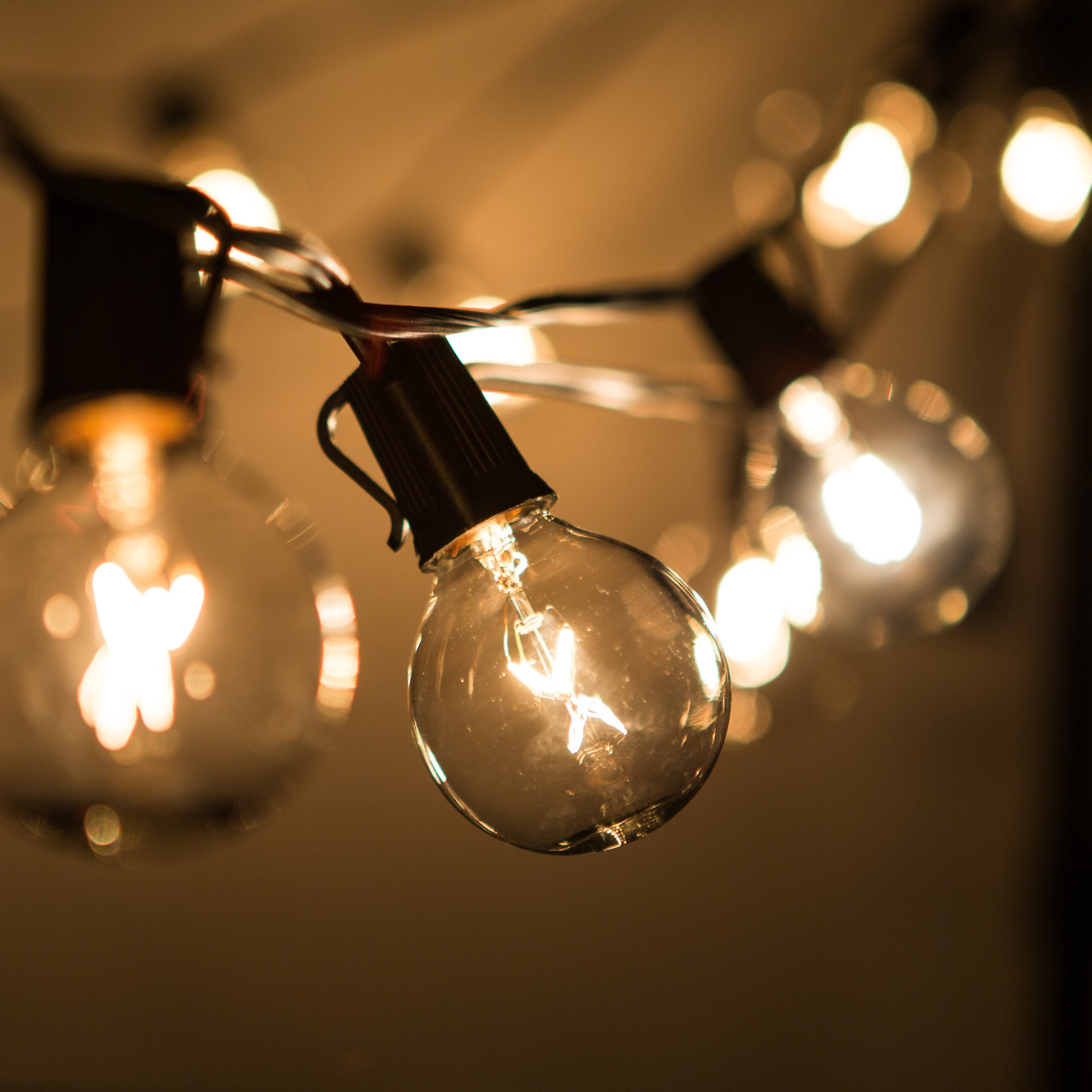 G50 CLEAR C9 (E17) Base Light Bulbs - Image 6