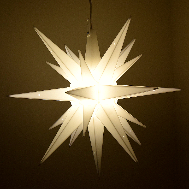 14" White Moravian Star Light - Image 3